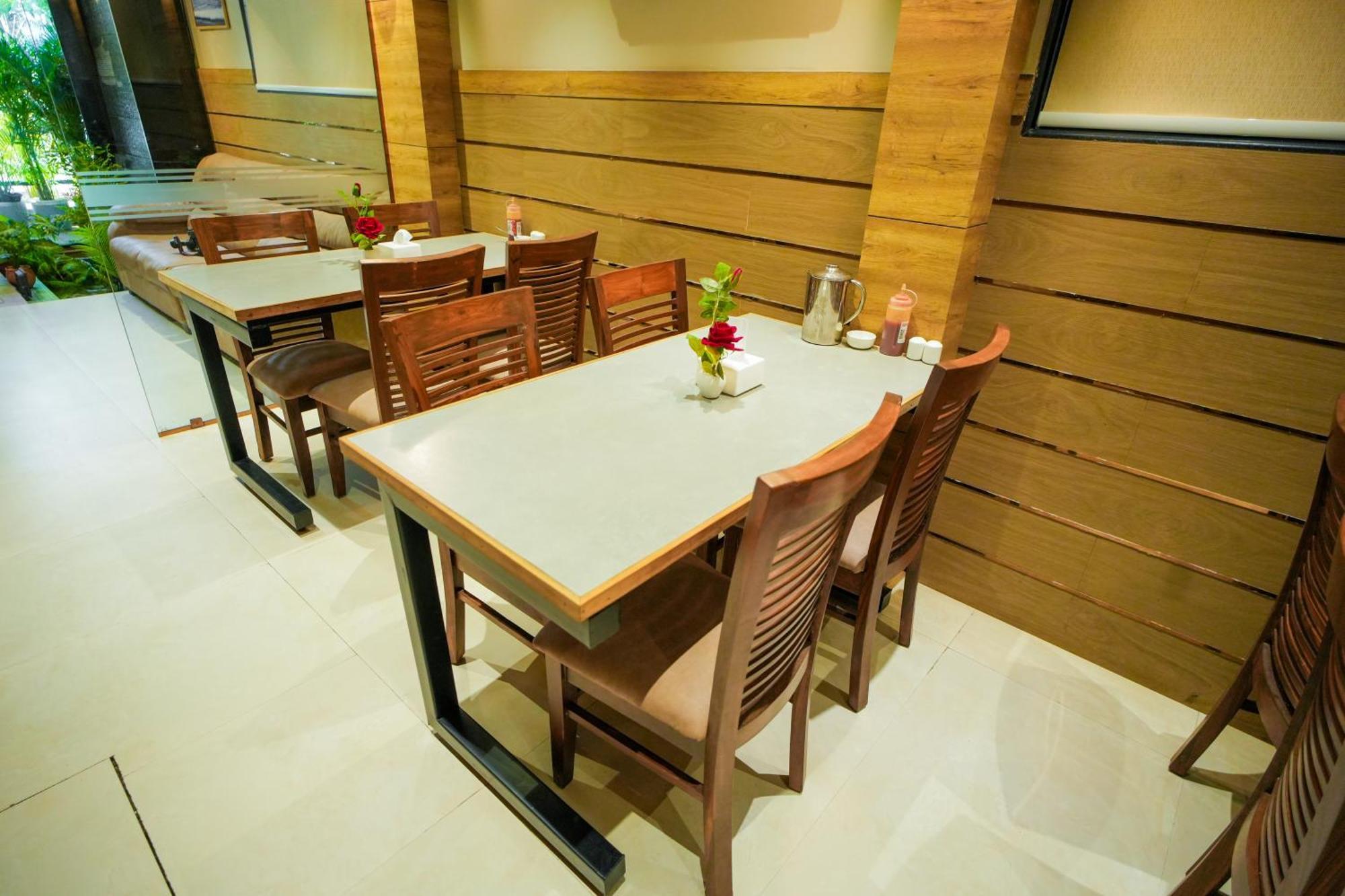 Hotel Skylink Hospitality Mahalaxmi Mumbai Exterior photo