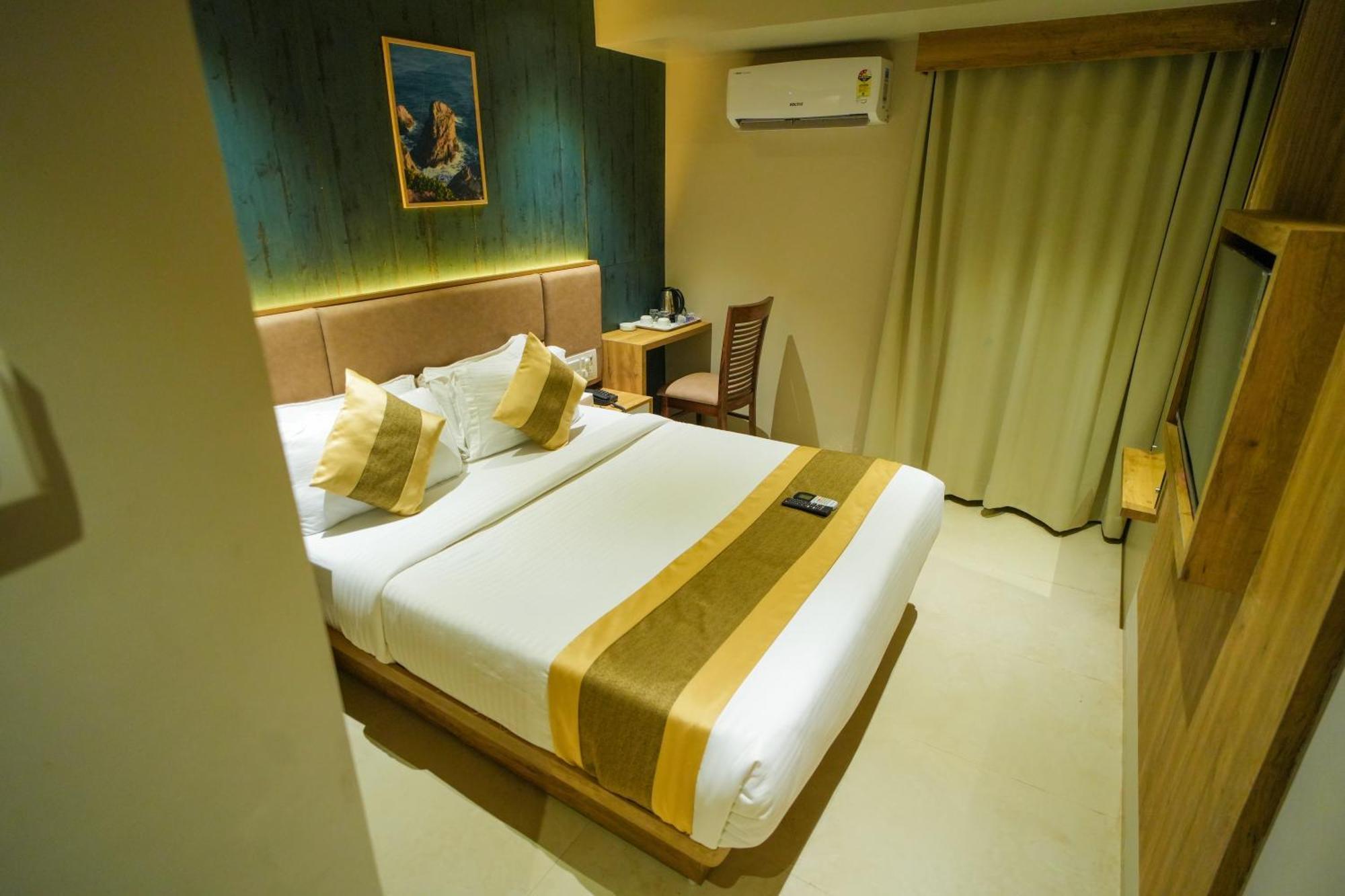 Hotel Skylink Hospitality Mahalaxmi Mumbai Exterior photo