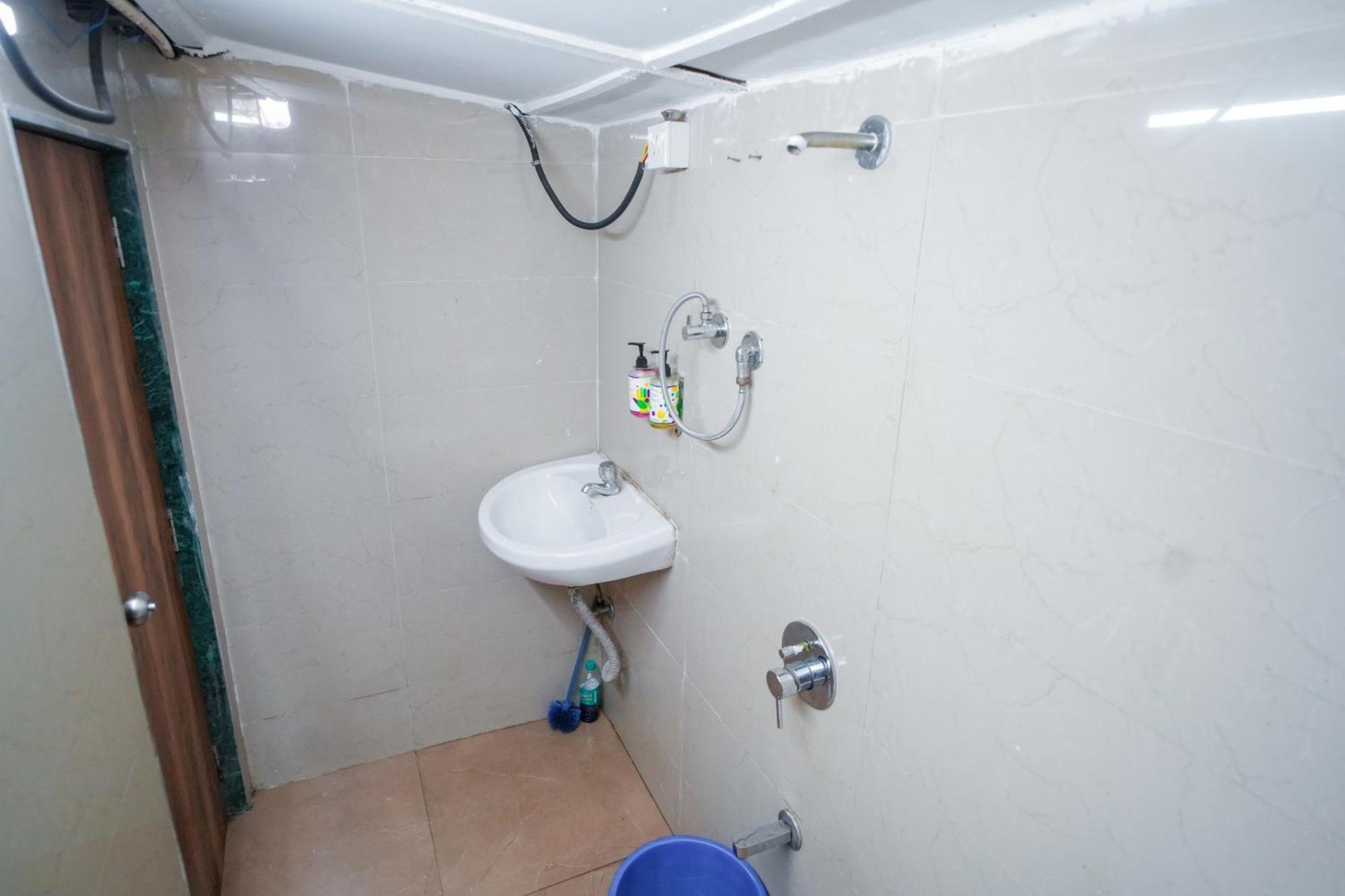 Hotel Skylink Hospitality Mahalaxmi Mumbai Exterior photo